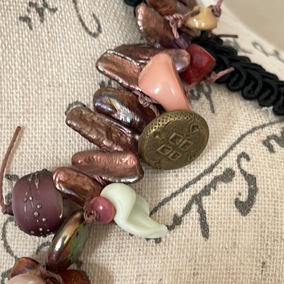 this necklace just so beautiful I can’t believe how much imagination and talent - Picture 8 of 17